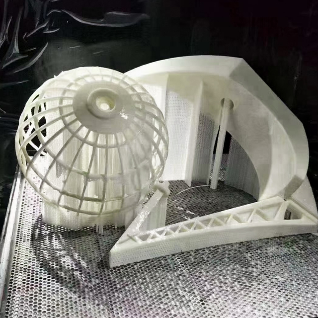 LEYI Professional High Precision 3D Plastic Printing Service SLA 3D Printer Prototyping Industrial Parts Automotive Components