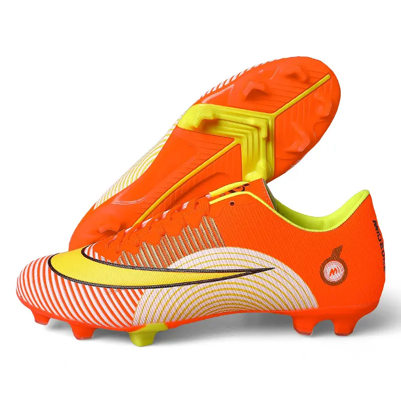 Indoor Football Boots Men Turf Cleats Soccer Shoes Professional Football Shoes Low Ankle Trainers Grippers Shoes for Football