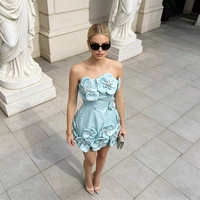 Robe mini en satin sans bretelles avec appliques florales 3D en perles, robe mini scintillante avec strass en bleu bébé, robe de soirée pour femme