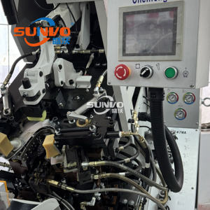 Máquina de cementación de zapatos duradera Chenfeng, 9 pinzas, control de memoria automático, pegamento PLC - Product Image 5