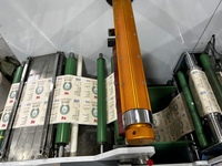 Machine de découpe d'étiquette imprimée adhésive d'autocollant de film de polyester de lit plat automatique RT-450Z