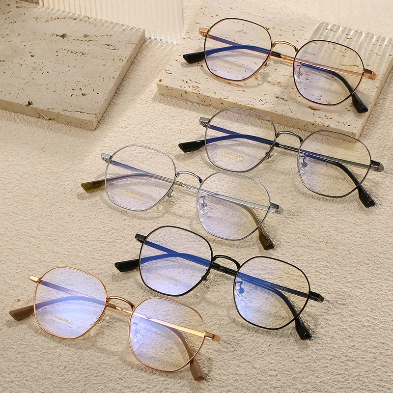 FANXUN 2426 Monturas de anteojos de titanio unisex Gafas de moda de tendencia retro con diseño elegante