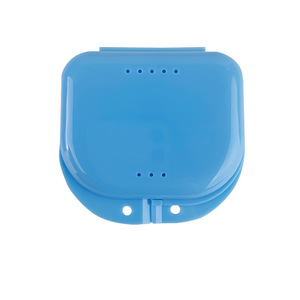 Boîte de rangement dentaire portable, étui pour aligneur orthodontique avec couvercle pour la protection des appareils dentaires, options multicolores - Product Image 5