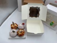 Bon marché Emballage en carton de boulangerie d'anniversaire imprimé de qualité alimentaire Boîte à gâteau en papier avec plateau de base