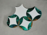 Tuiles de mosaïque en marbre coloré de conception irrégulière OEM, tuiles de mosaïque en pierre pour la décoration d'hôtels et de villas, tuiles artisanales pour la décoration intérieure