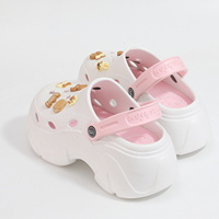 Chaussures de plage d'été camouflage à semelle épaisse pour femmes, style plateforme souple, sabots de jardin sportifs, injection EVA, breloques DIY, trous