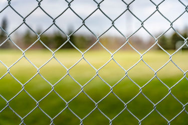 Galvanized Hole Cyclone 60x60 50ft Pvc Coated Chain Link Fencing High 1.8m