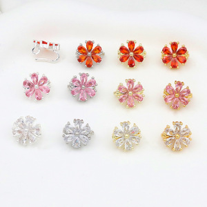 Fermoir fleur rouge à six pétales incrusté de diamants plaqué or 14 carats, attache universelle, accessoire de bijouterie DIY D160 - Product Image 2