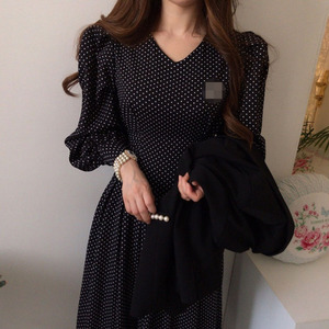 Korean-chic Spring/summer Elegant Vintage V-neck High-Waisted Lantern-sleeve Waist-cinching Figure-flattering Lace-up <strong>Dress</strong> - Product Image 3