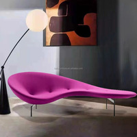 Nordic Designer Pea Arc Sofa Freizeit stuhl Moderner Stoff Lounge Chair für Hotellobby oder Wohnzimmer Profiled Glass Steel Art