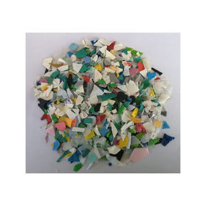 Hojuelas de Plástico HDPE Reciclado 99% Puro, Fragmentos de Polietileno de Alta Densidad Ecológicos, Color Azul Claro para Moldeo por Inyección - Product Image 2