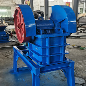 Trituradora de Mandíbulas de Alta Rigidez con Motor AC Azul, Equipo de Trituración Industrial para Minería - Product Image 3