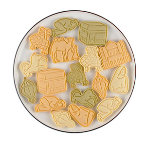 Saffron Hot Ramadan Cookie Cutter Set 8 pcs/Box Diseños múltiples Sello <span class=keywords><strong>de</strong></span> galleta <span class=keywords><strong>de</strong></span> plástico para venta al por mayor para la celebración <span class=keywords><strong>de</strong></span> Eid Mubarak - Product Image 4