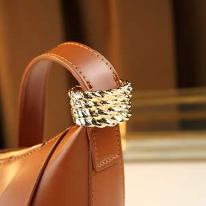 Sac à bandoulière en forme de croissant de lune pour femmes, couleur unie, à la mode - Product Image 5