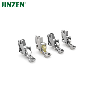 จักรเย็บผ้าอุตสาหกรรมแบบราบ รุ่น JINZEN JZ-13888 <span class=keywords><strong>T168</strong></span> พร้อมตีนผีแบบลูกกลิ้งปรับได้สำหรับดึงซิปขึ้น - Product Image 1