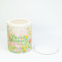 Boîte à gâteau portable en gros, boîte cadeau en carton avec ruban, impression de logo personnalisé, usine OEM, boîte pliante en papier de qualité alimentaire