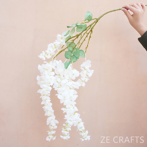 Venta al por mayor de flores de glicinia artificiales de <span class=keywords><strong>sauce</strong></span> llorón decoración de techo 6 tenedores Able Bean Wisteria flor boda CENTRO COMERCIAL - Product Image 3
