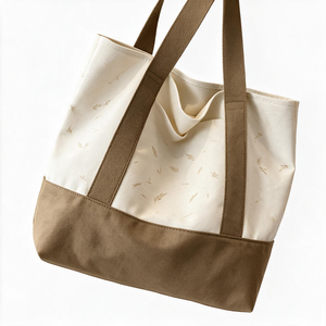 Sac fourre-tout structuré uni, durable, écologique, en toile de coton biologique recyclé noir, taille moyenne, avec poignée longue, personnalisable - Product Image 2