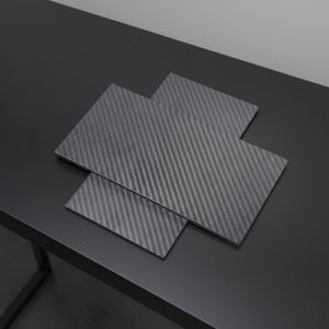 Assortiment de feuilles de fibre de carbone 3K (tissage uni/tissage sergé) 5 mm, haute résistance, pour fixations industrielles, panneaux automobiles, projets de bricolage - Product Image 1