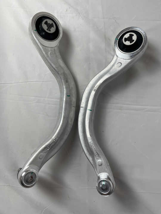 Tesla Model 3 — 17-20-1044359-00- 00- 00-A 10444359 — задняя подкладка для панели управления автомобилем после подвески автомобиля