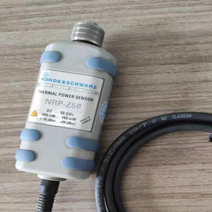 Sensor de Potencia de Alta Precisión Rohde & Schwarz NRP-Z51 Usado, Clase 2, con 10 kW e IP67 - Product Image 2