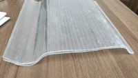 Tuile de toit transparente en PRV, panneau plat en fibre de verre pour lucarne avec service de découpe pour entrepôt et serre