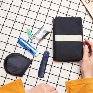 Petit kit de voyage à la mode bon marché personnalisé voyage d'affaires de la compagnie aérienne pour magasin de produits de beauté kit de voyage d'<span class=keywords><strong>avion</strong></span> de première classe - Product Image 6