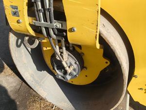 İyi Durumda 2023 Model Kullanılmış Orjinal <span class=keywords><strong>BOMAG</strong></span> BW120AD 5 Ton Mini Çift Tamburlu Titreşimli Silindir Dizel Motorlu Pompa Yataklı 26KW Güç - Product Image 5