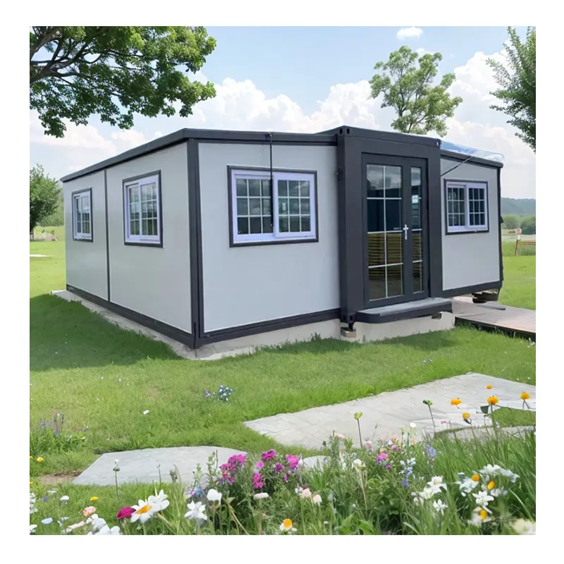 2024 Newly designed 20ft 40ft prefabricated portable living house foldable container house