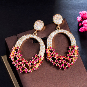 Bông Tai Hình Giọt Nước Dáng Dài To Lớn Hình Đám Cưới Bằng Vàng 18K Đính Đá <span class=keywords><strong>Zircon</strong></span> Khối Lập Phương Quyến Rũ Màu Hồng Để Làm Quà Tặng Trang Sức Dự Tiệc - Product Image 4