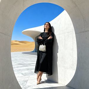 Robe Abaya personnalisée en polyester imprimé pour femmes musulmanes avec service OEM ODM en gros - Product Image 3