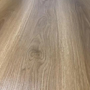 Piso <span class=keywords><strong>Laminado</strong></span> de Madera HDF de la Mejor Calidad de China AC3 AC4 AC5 con Sistema de Clic, 8mm 10mm 12mm de Grosor, Roble Blanco y Gris Oscuro, Impermeable para Sala de Estar - Product Image 1