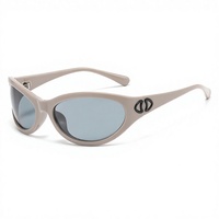 Lunettes de soleil en forme de cœur, style rétro chic, anti-UV, pour femmes, modèle HD 17039, préférées des influenceuses.