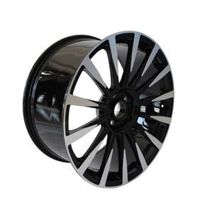 عجلات سبائك ألومنيوم 6061 T6 بقطع ماسي أسود بعرض 22 × 10.5 وارتفاع ET 30 مم، جنوط سوداء وفضية اللون - Product Image 4