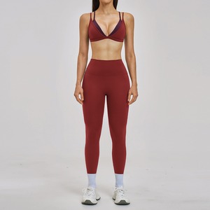 Ensemble <span class=keywords><strong>de</strong></span> <span class=keywords><strong>yoga</strong></span> superposé pour <span class=keywords><strong>femme</strong></span>, <span class=keywords><strong>tenue</strong></span> <span class=keywords><strong>de</strong></span> sport à bretelles spaghetti pour la course et l'entraînement - Product Image 2