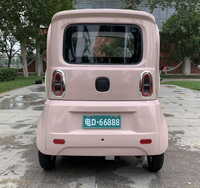 Véhicule de transport électrique à quatre roues entièrement fermé, neuf, 4 places, mini-voiture électrique rose, autonomie 101-200 km, vente en gros