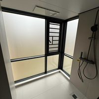 Ventanas Modernas de Aluminio con Doble Acristalamiento, Aislamiento Térmico, Insonorización, Bajo Contenido Energético, Resistentes a Huracanes, con Marco Arqueado y Acabado Esmerilado para Villas
