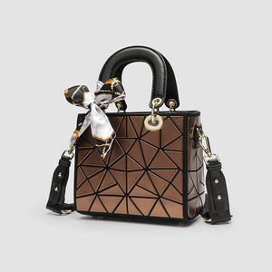 Sac <span class=keywords><strong>Daphne</strong></span> à motif géométrique en diamant, sac à main en PVC à motif géométrique en diamant, sac bandoulière - Product Image 2