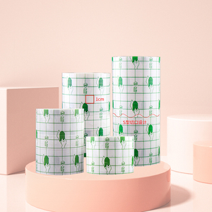 Rouleau de pansement pour soins après <span class=keywords><strong>tatouage</strong></span>, film protecteur transparent, lignes de grille, papier de fond, application facile, découpe sur mesure, tailles individuelles, certifié CE - Product Image 1