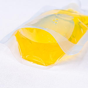 Sachet d'emballage en plastique PE/PET recyclable de forme spéciale de 50 ml, 150 ml, 500 ml pour bière, jus, boissons gazeuses, poche debout avec bec verseur - Product Image 3