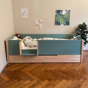 Cama para niños pequeños Montessori con listones, cama de plataforma de madera y cama de suelo, diseño elegante para niños más pequeños - Product Image 1