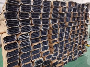 Modern Exterior RAL 7016 Powder Coated Aluminum Blade Profiles For Garden <strong>Fence</strong> Rot Proof <strong>Fence</strong> Aluminum Slats For DIY <strong>Fence</strong>