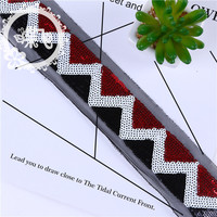Matériaux de chaussures exclusifs transfrontaliers, style ethnique vintage, en dentelle brodée tricotée avec perles et paillettes géométriques triangulaires, pour DIY