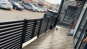 Paneles de aluminio personalizados de fácil montaje para cercas de jardín, villas y balcones. - Product Image 4