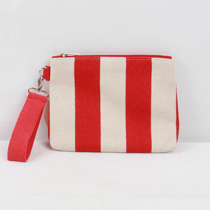 Pochette da Sera Boston <span class=keywords><strong>Bianca</strong></span> <span class=keywords><strong>e</strong></span> <span class=keywords><strong>Nera</strong></span> per Donna, Portamonete <span class=keywords><strong>e</strong></span> Porta Telefono, 1-1.9L, in Poliestere, Chiusura a Scatto, Piccola - Product Image 6