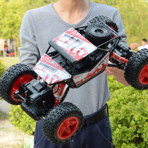 รถบังคับวิทยุรุ่นใหม่ 2.4G 1:18 4x4 ขับเคลื่อนสี่ล้อ สำหรับวิ่งออฟโรด  วัสดุ PVC  ปีนผนังได้  สำหรับเด็กผู้ชาย - Product Image 5