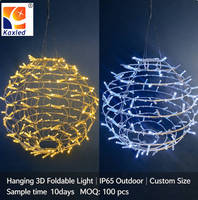 Lumière LED sphérique suspendue 3D pliable, IP65, décoration de Noël intérieure et extérieure, lumière à motif de boule LED de taille personnalisée