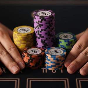 ชิปคาสิโนลาสเวกัสโป๊กเกอร์คลับ ขนาด 40 มม. น้ำหนัก 14 กรัม พลาสติกผิวเรียบ สำหรับเท็กซัสโฮลเอ็มและเกมไพ่ - Product Image 2