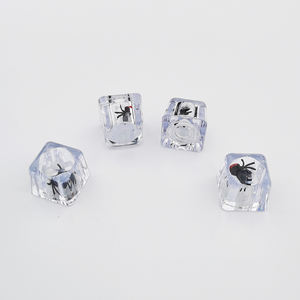 Jouets <span class=keywords><strong>blague</strong></span> magique Fly In Magic Clear Cube Gimmick Joke Spoof jouet Cube With Fly Inside Magic Props - Product Image 2