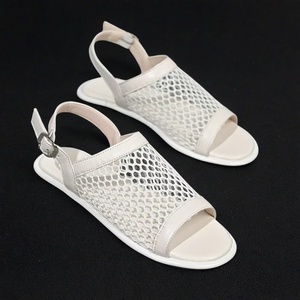 Phụ Nữ Cộng Với Kích Thước Phẳng Phía Sau Nền Tảng Dép 2025 Mùa Hè Xu Hướng Thời Trang Thoáng Khí Lưới Thiết Kế - Product Image 6